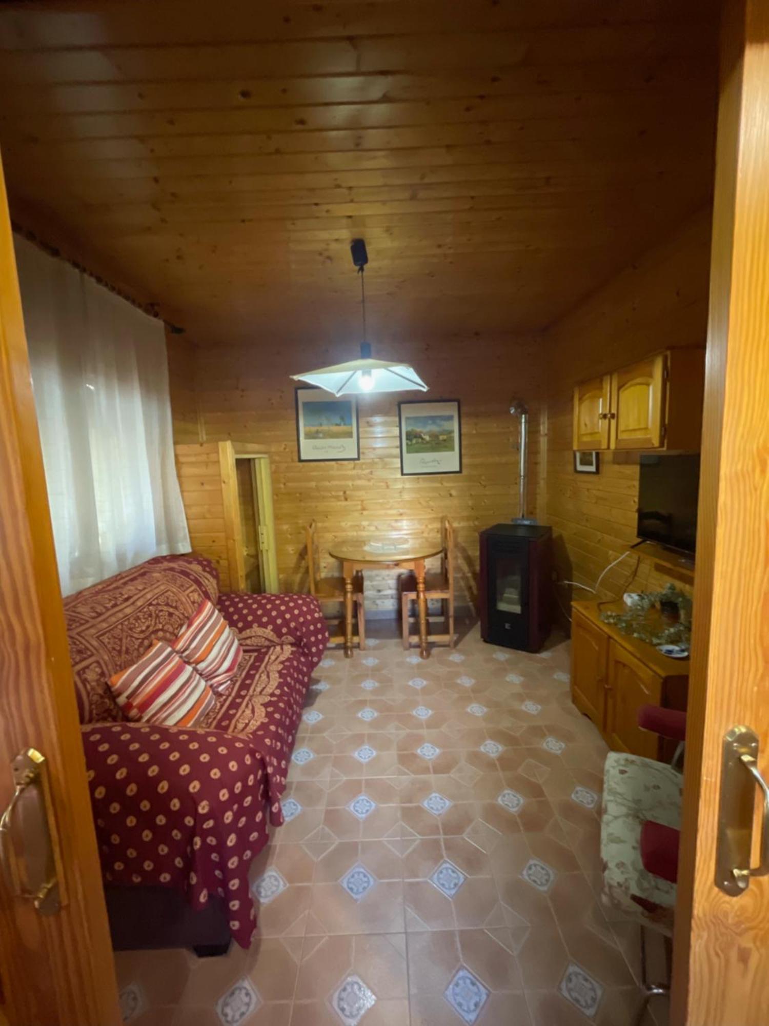 Cabanas De Nerpio Esterno foto