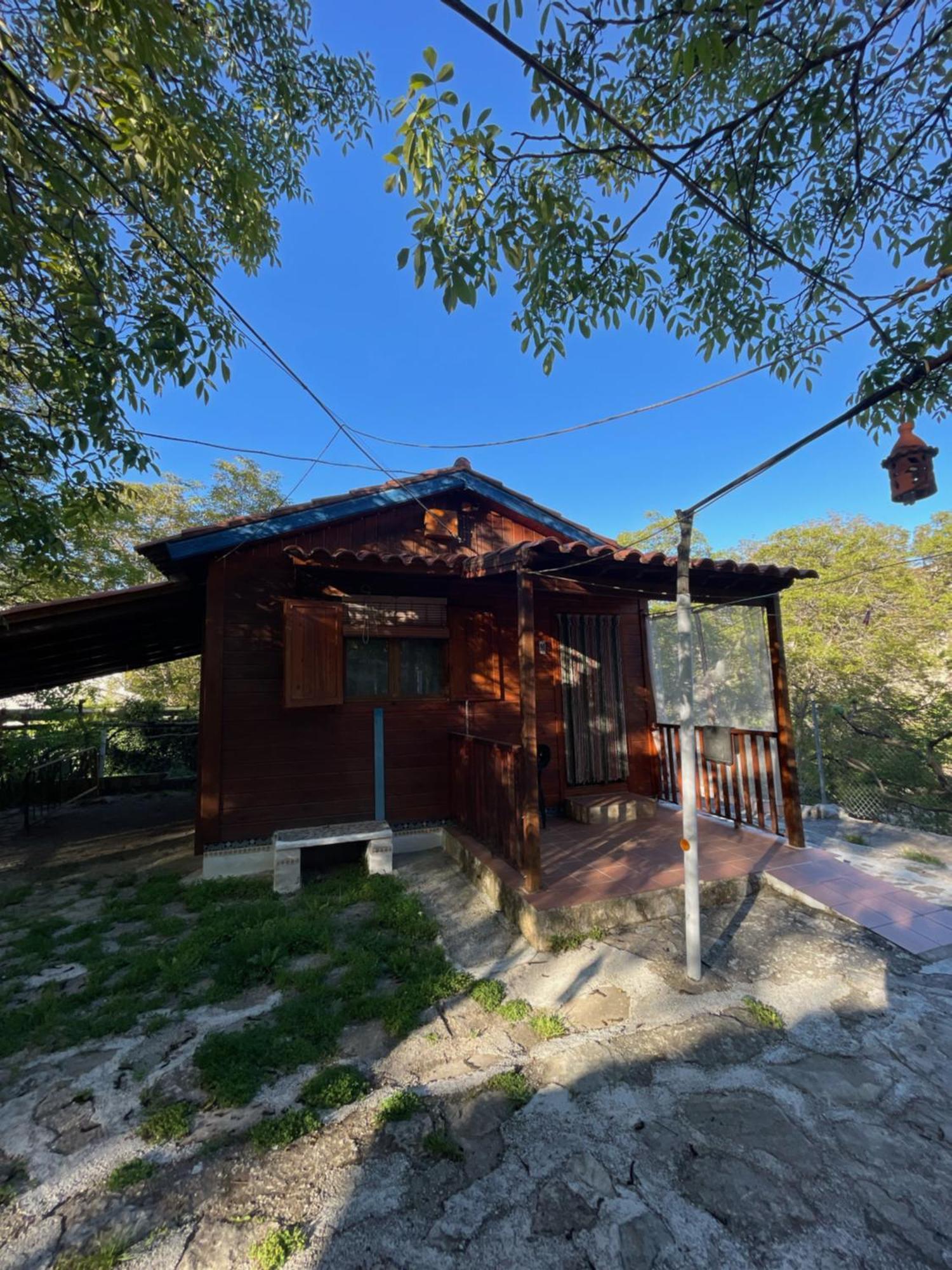 Cabanas De Nerpio Esterno foto